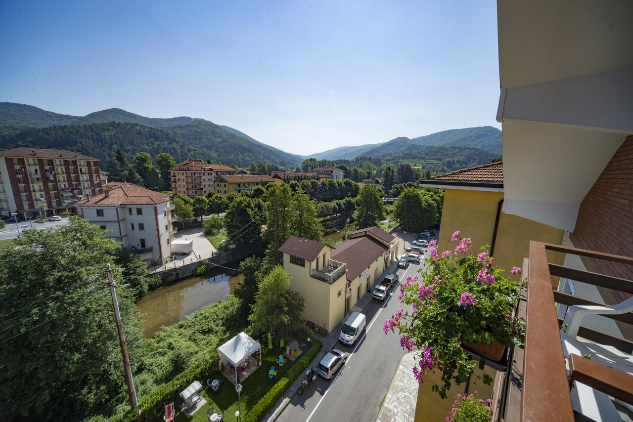 Miramonti Hotel Calizzano Eksteriør billede