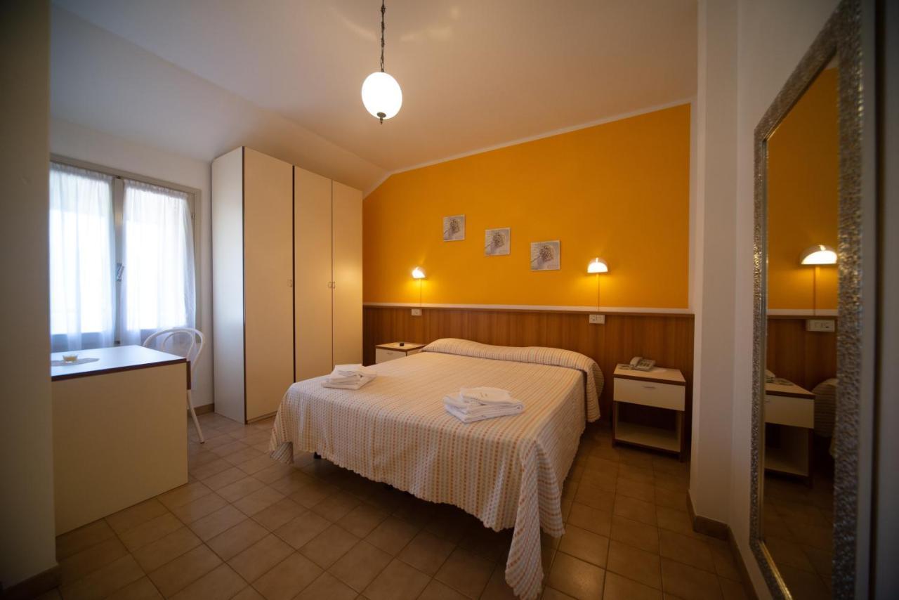 Miramonti Hotel Calizzano Eksteriør billede